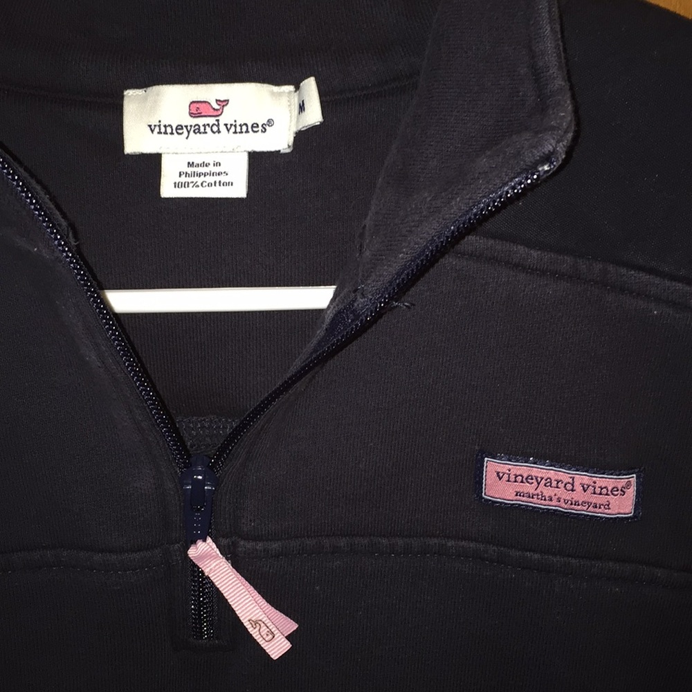 Vineyard Vines pullover - Picture 2 of 2